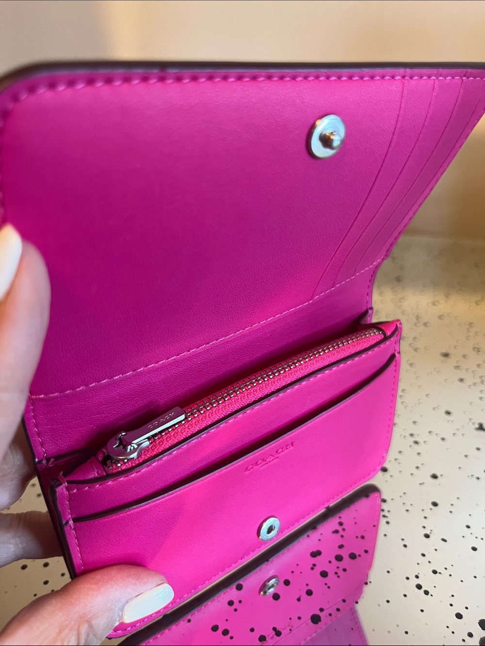 NWOT Coach Hot Pink Leather Slim Card Case with Silver C Logo - Picture 4 of 5
